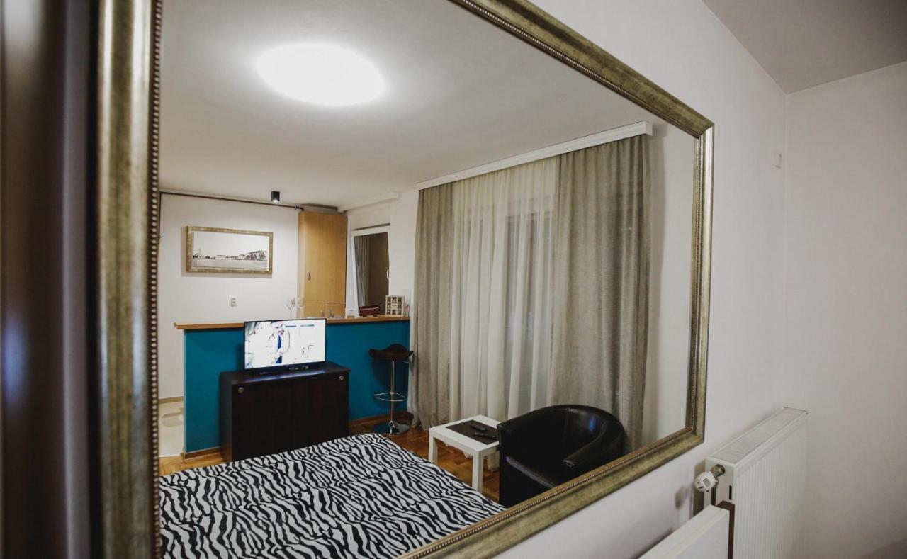 Prestige Apartment 上米拉诺瓦茨 外观 照片