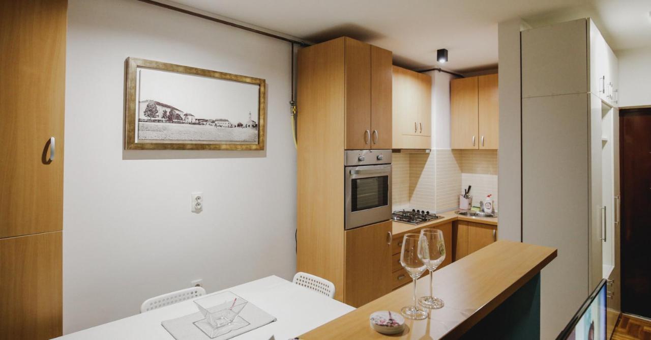 Prestige Apartment 上米拉诺瓦茨 外观 照片